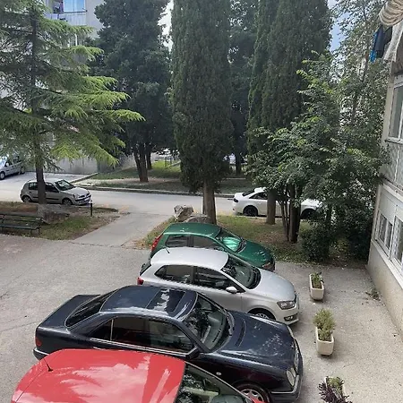 Karla Apartman